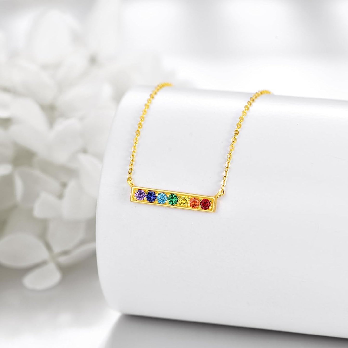 Collar con dije de barra de 7 chakras de oro de 14K con circonita cúbica arcoíris al por mayor para mujer
