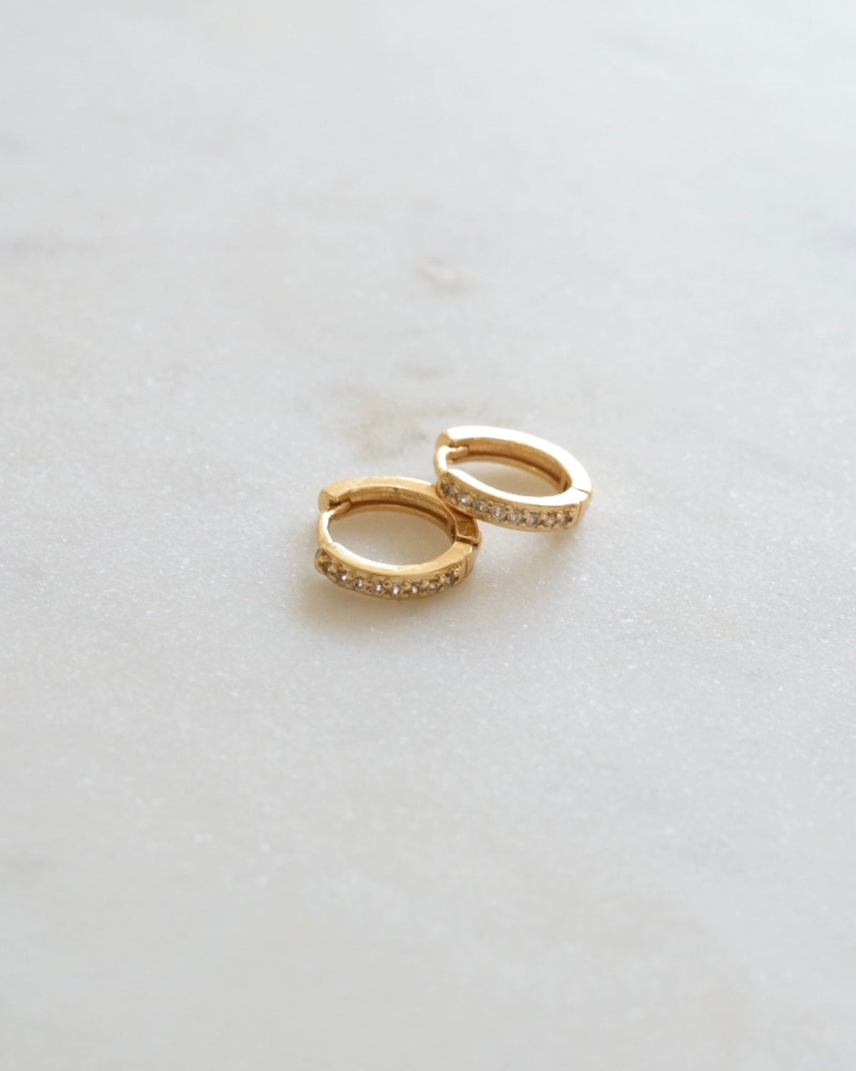 Esther Pearl Hoop Earrings