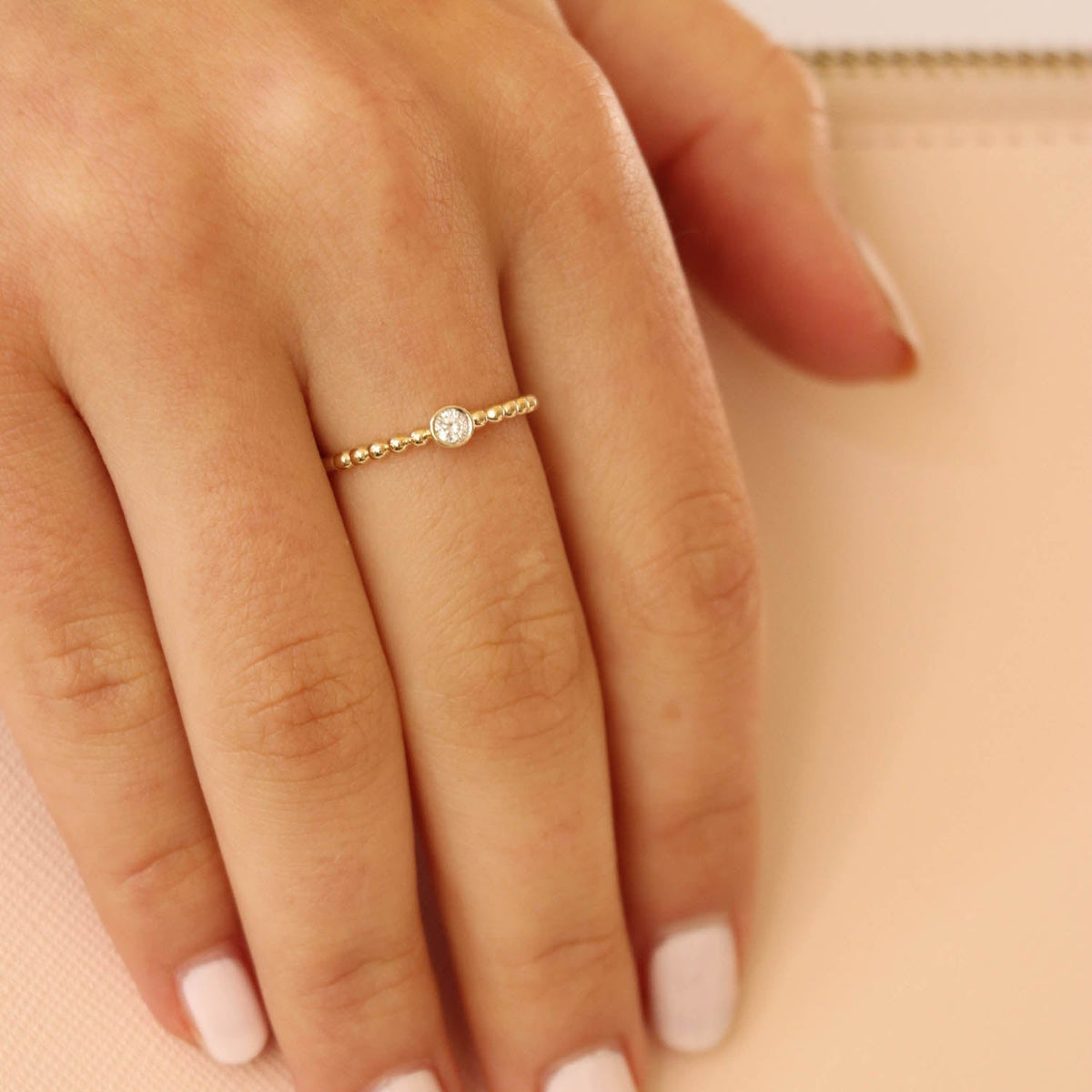 Diamond ring with 0.08ct diamonds in 9K yellow gold — view 2