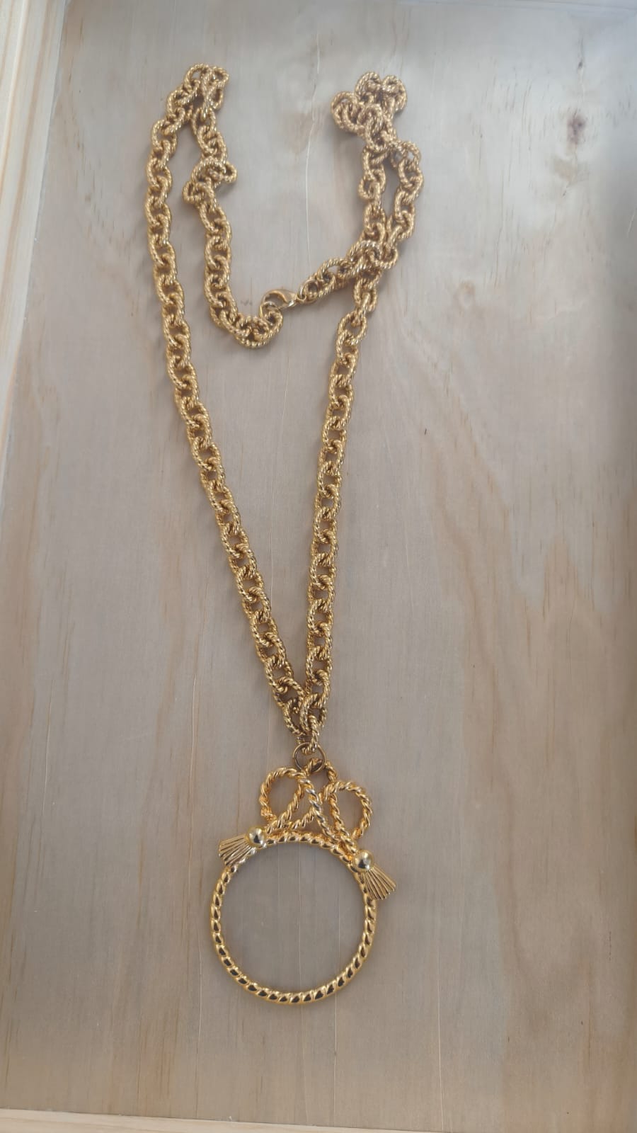 Vintage Gold Tone Bow Lens Pendant Necklace With Rope Chain