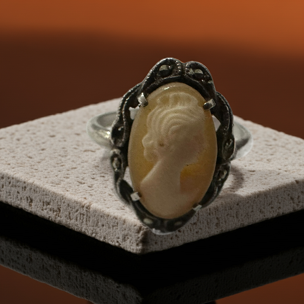 Vintage Sterling Silver Cameo Ring Giulia'secret