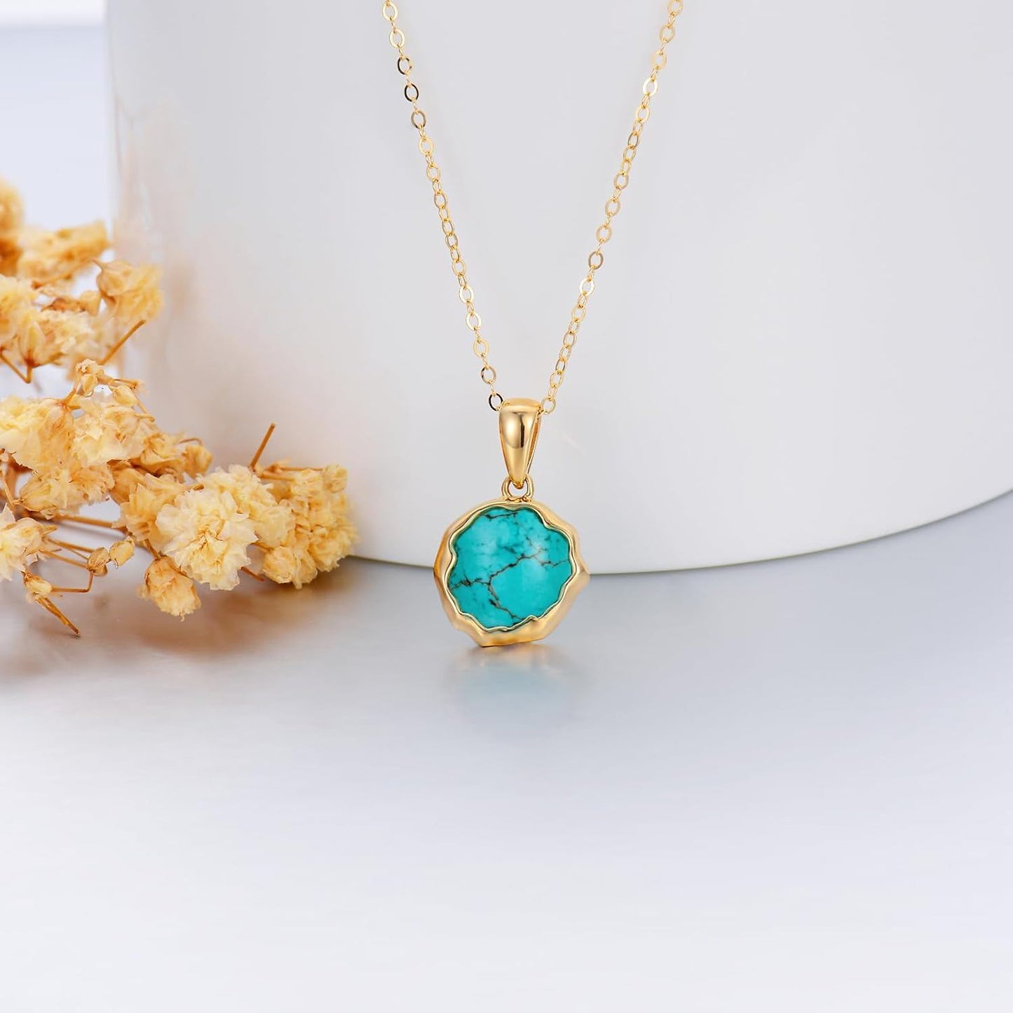 14K Gold Turquoise Pendant Necklace 14 To 16 Inch Chain