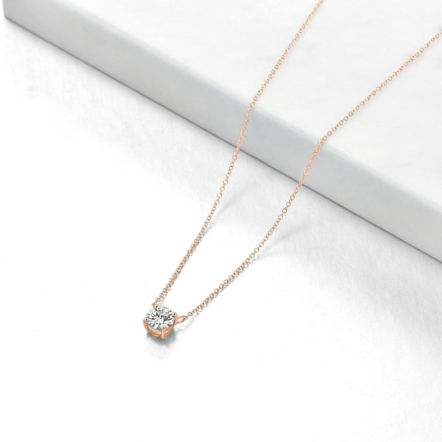 Collar con colgante solitario de moissanita redonda de oro rosa de 14K, 0,5-2 ct, cadena de 16+2
