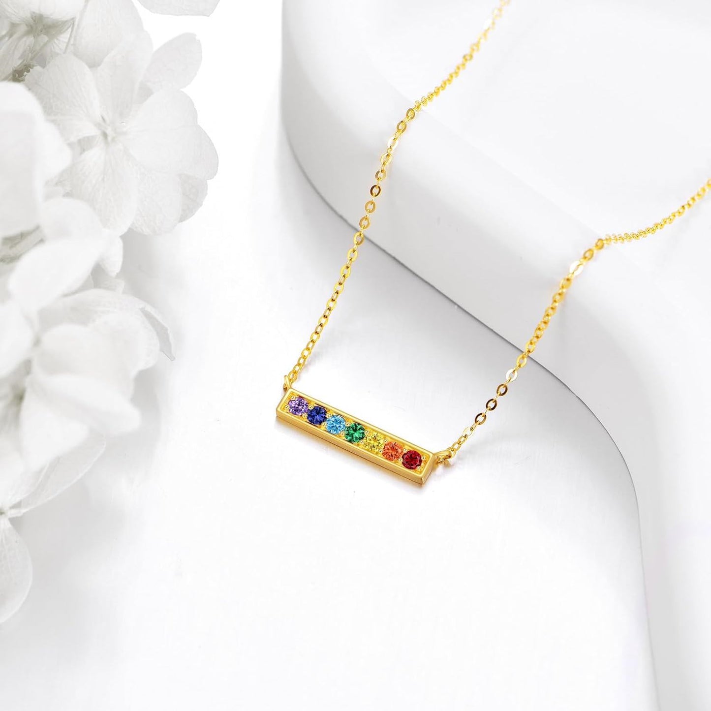 Collar con dije de barra de 7 chakras de oro de 14K con circonita cúbica arcoíris al por mayor para mujer