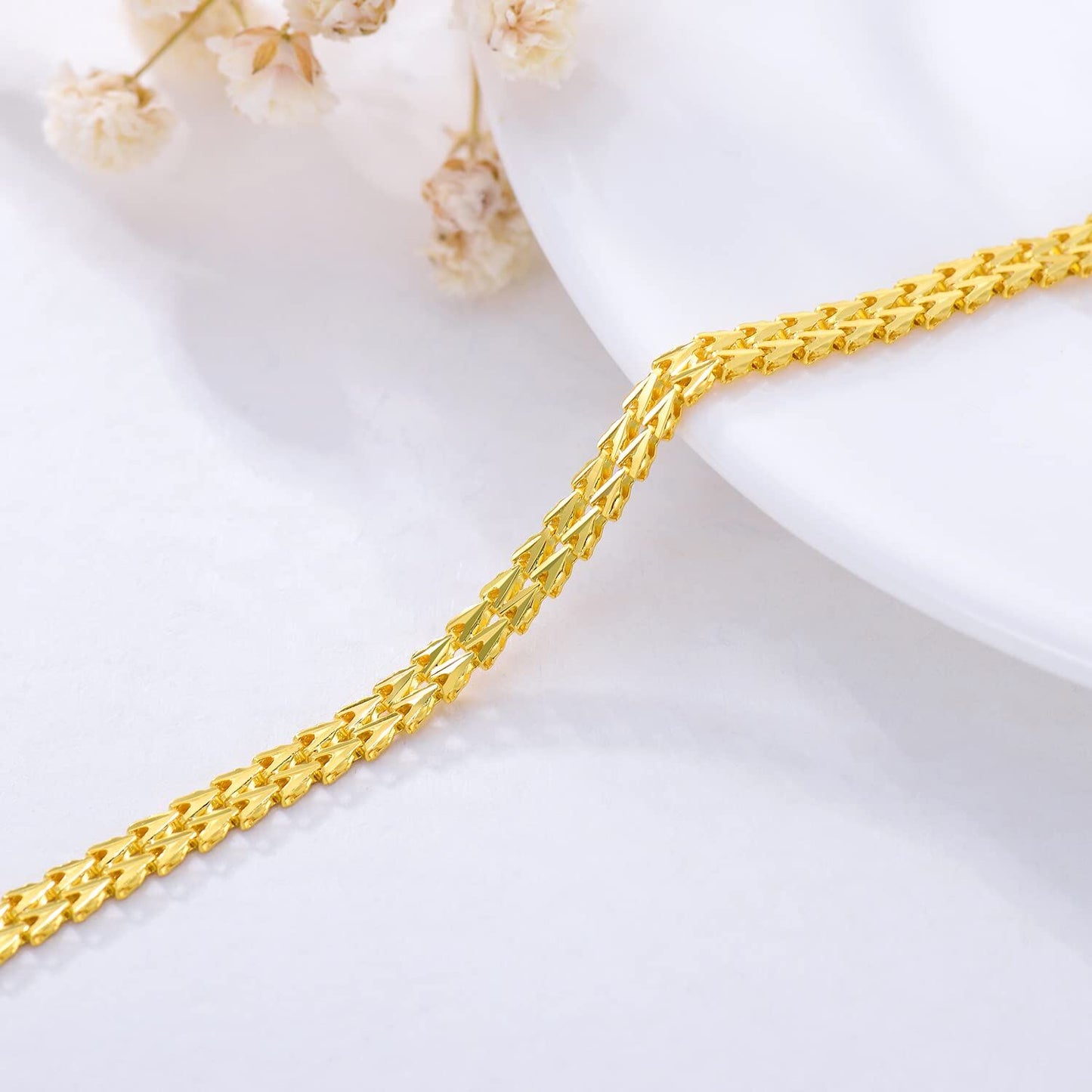 Pulsera de cadena de eslabones italiana clásica minimalista de oro de 18 quilates