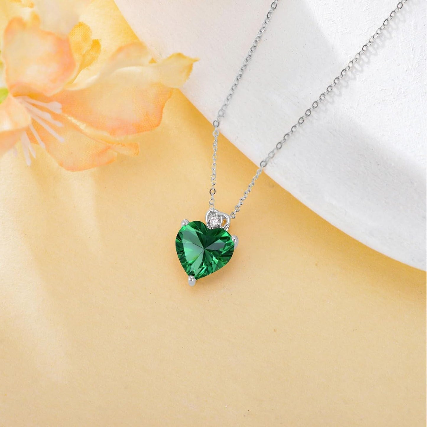 14K White Gold 3ct  Emerald Birthstone Pendant Necklace