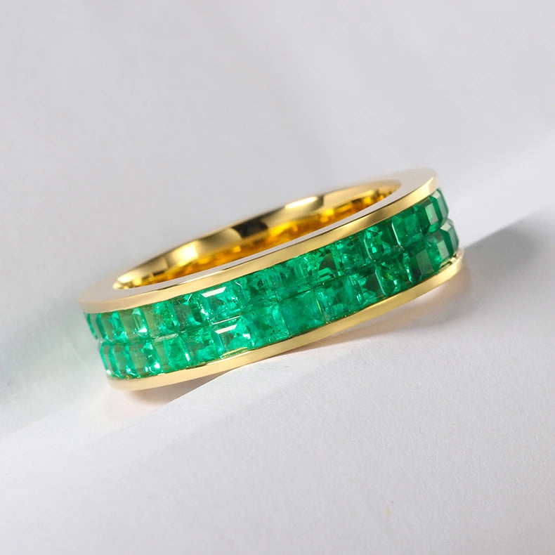 18K  Yellow Gold Band Ring With Genuine Zambian Emerald