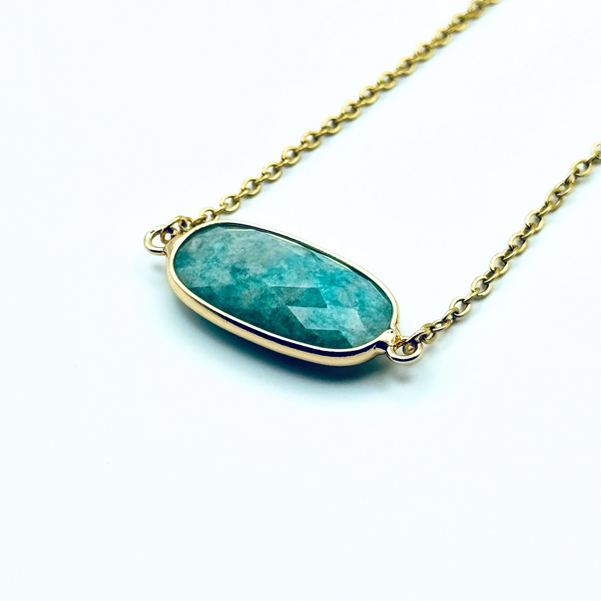 Ellipe - Oval Natural Gemstone Necklace