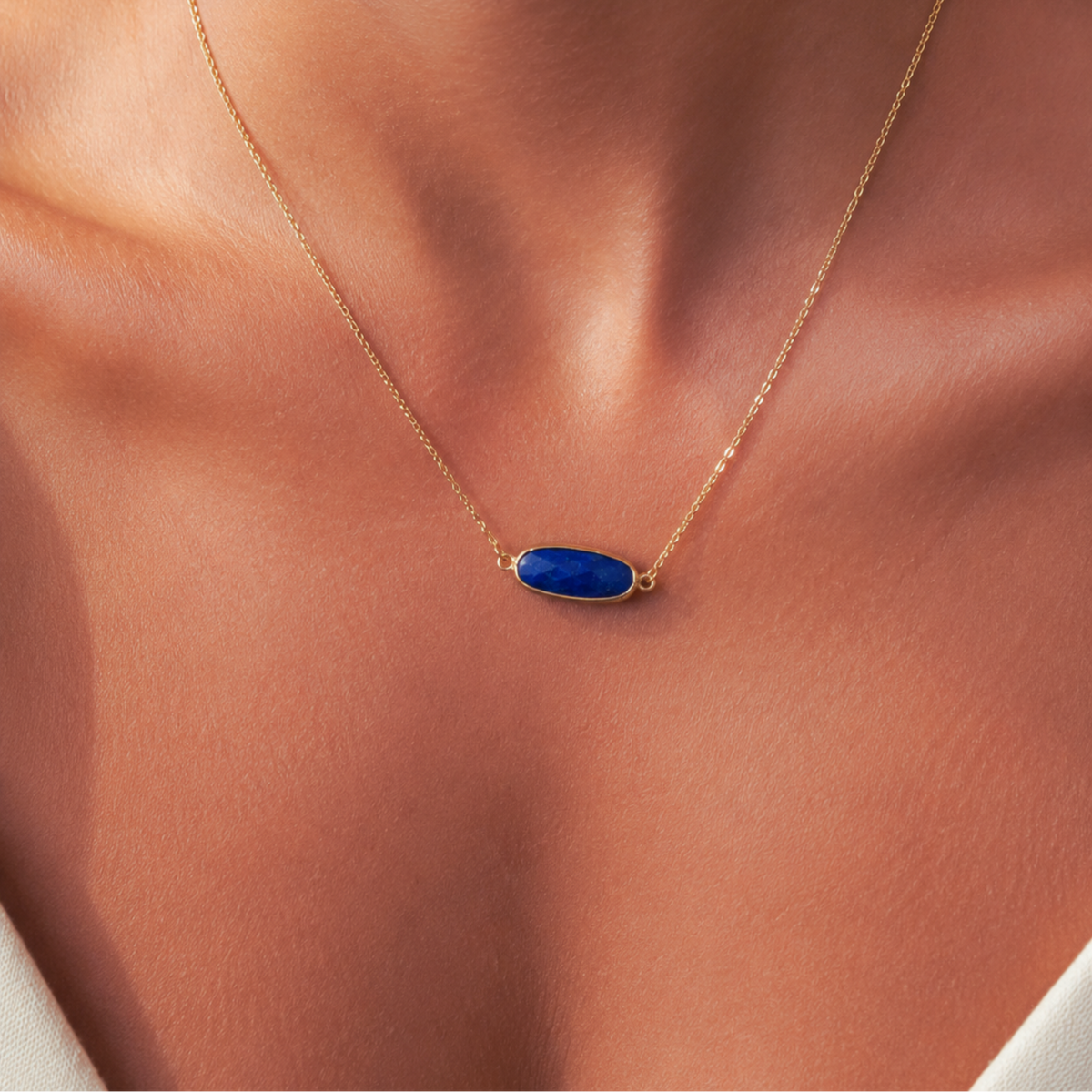 Ellipe - Oval Natural Gemstone Necklace