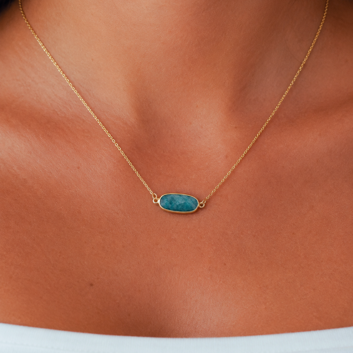 Ellipe - Oval Natural Gemstone Necklace