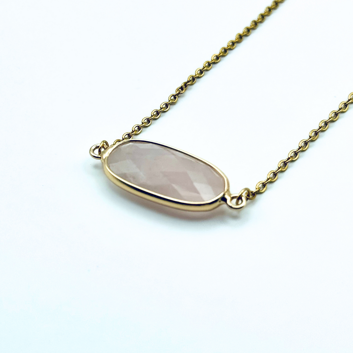 Ellipe - Oval Natural Gemstone Necklace