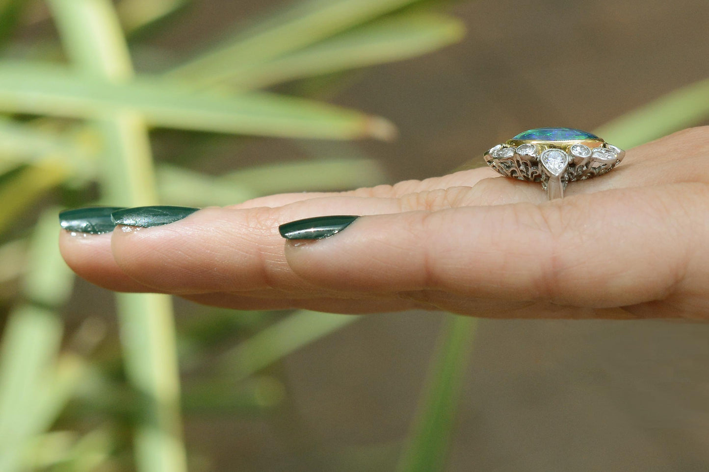 18k Gold 4.5ct Black Opal Diamond Cocktail Ring Lightning Ridge Vintage