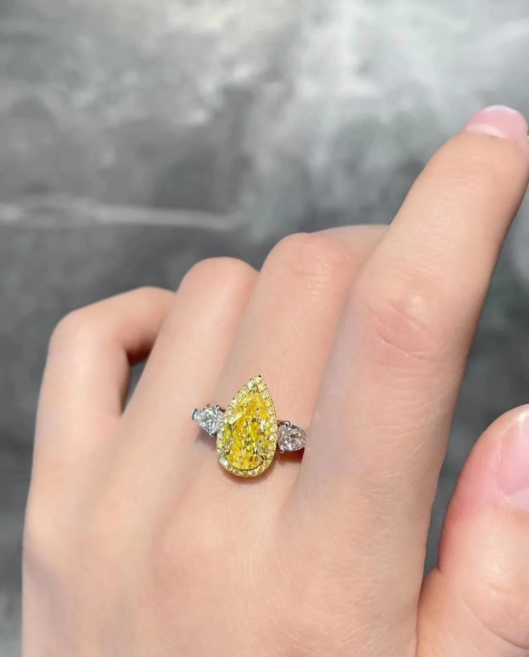 Natural Diamond Ring 18K White Gold  1.37CT Pear Cut VS Fancy Yellow