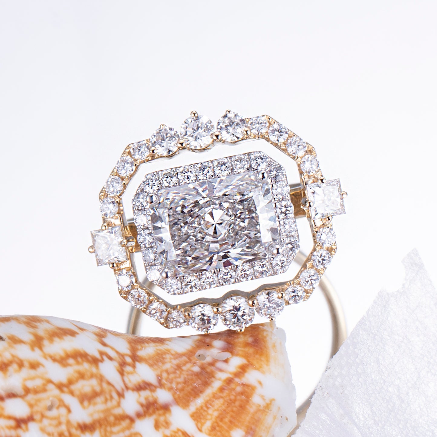 14K Solid Gold 3.12 Carat Radiant Cut Lab Created Diamond