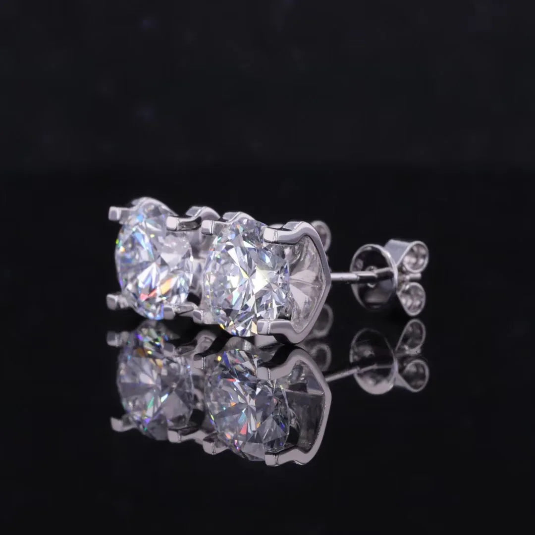 18K Gold AU750 2.4CT IGI Cut VSD Lab Grown Diamond Stud Earrings