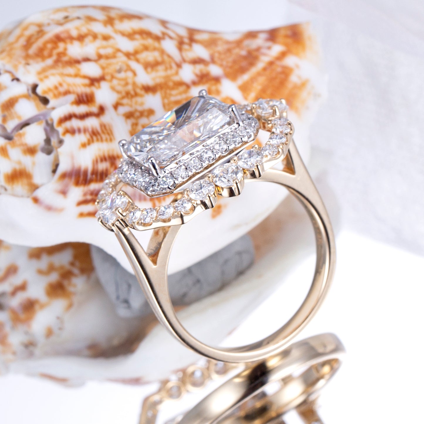 14K Solid Gold 3.12 Carat Radiant Cut Lab Created Diamond