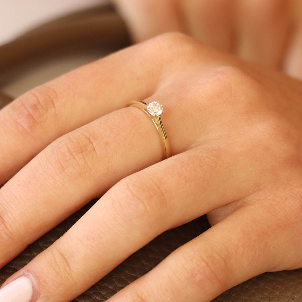 Diamond solitaire ring with 0.25ct diamond in 9K yellow gold — view 2