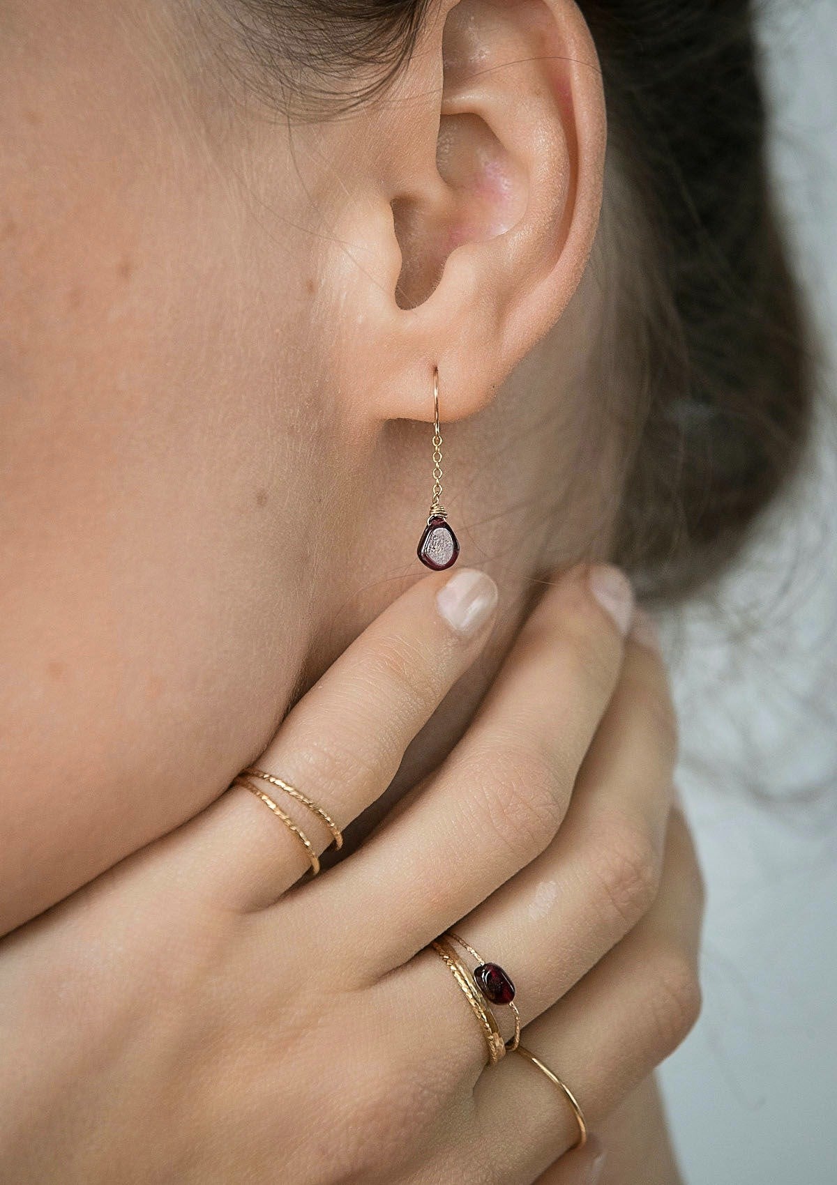 Garnet Simple Earrings