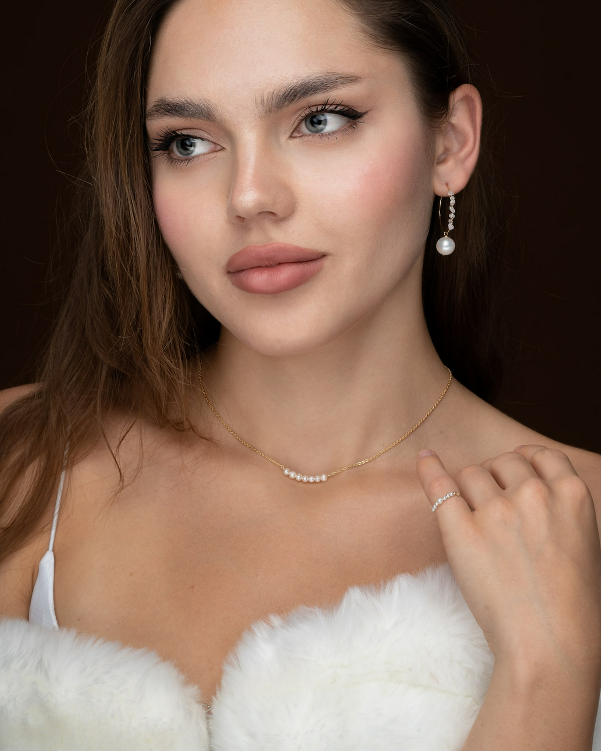 Elly Pearl Hoop Earrings