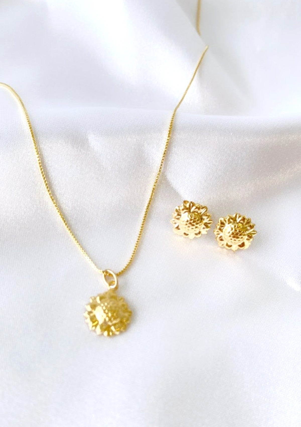 Sunflower  Necklace