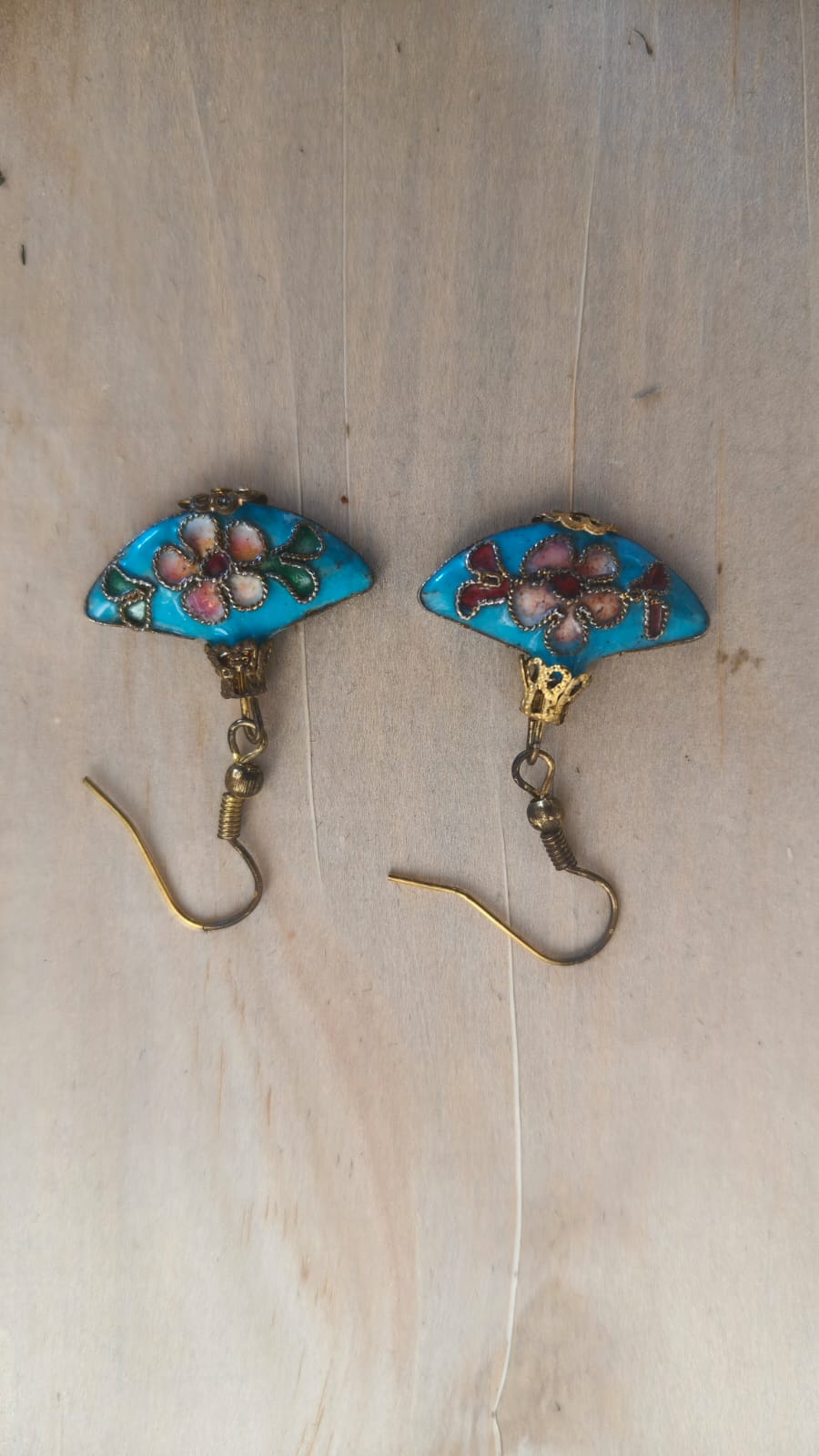Vintage Style Cloisonne Enamel Fan Earrings Turquoise Blue Floral Gold Tone