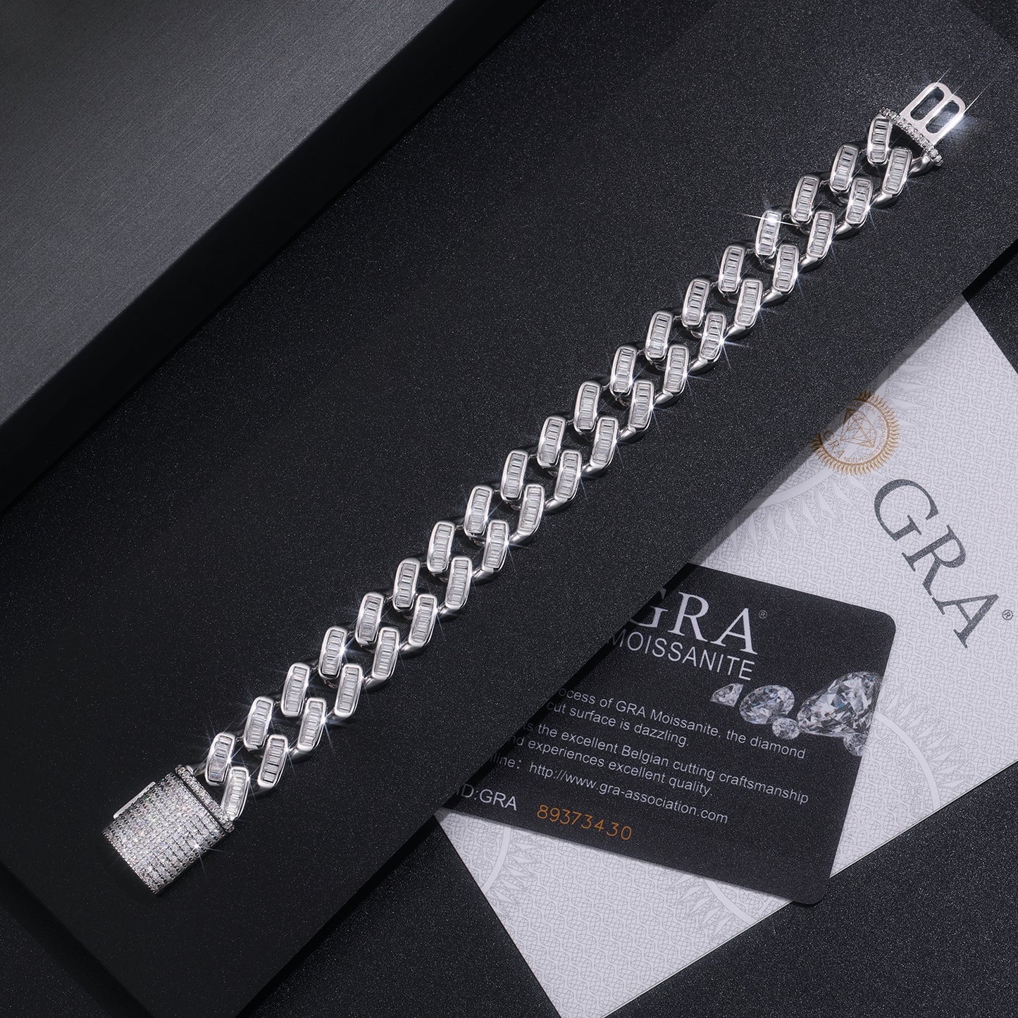 Conjunto Con Moissanita De Alta Calidad, Esta Pulsera De Plata De Tendencia De Lujo Ligero, Lujosa Y A La Moda Está Hecha De Plata S925 Electrochapada Con Platino