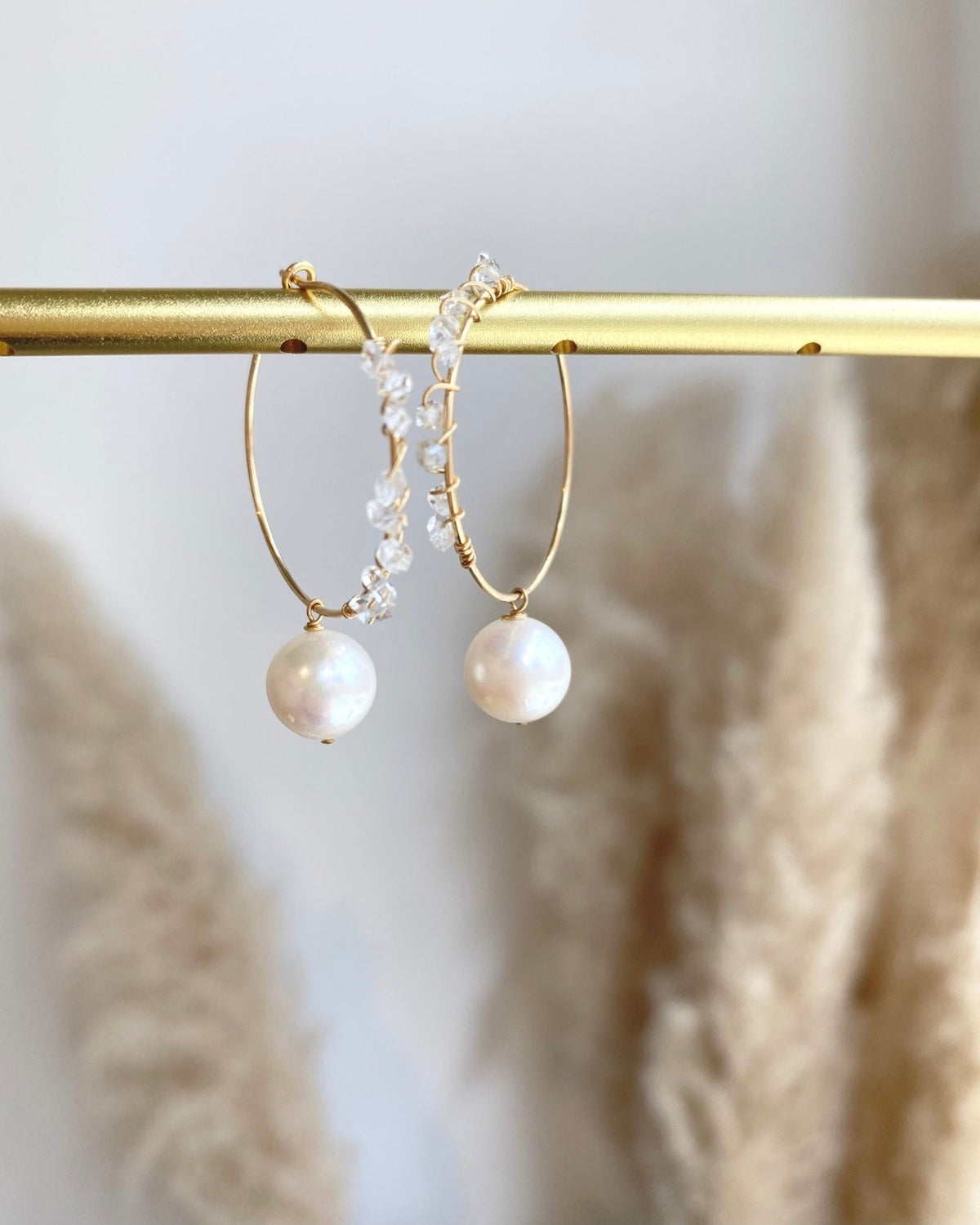 Elly Pearl Hoop Earrings