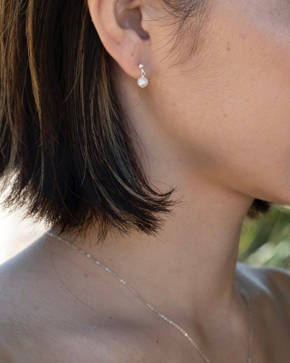 Simple Pearl stud earrings (Silver)
