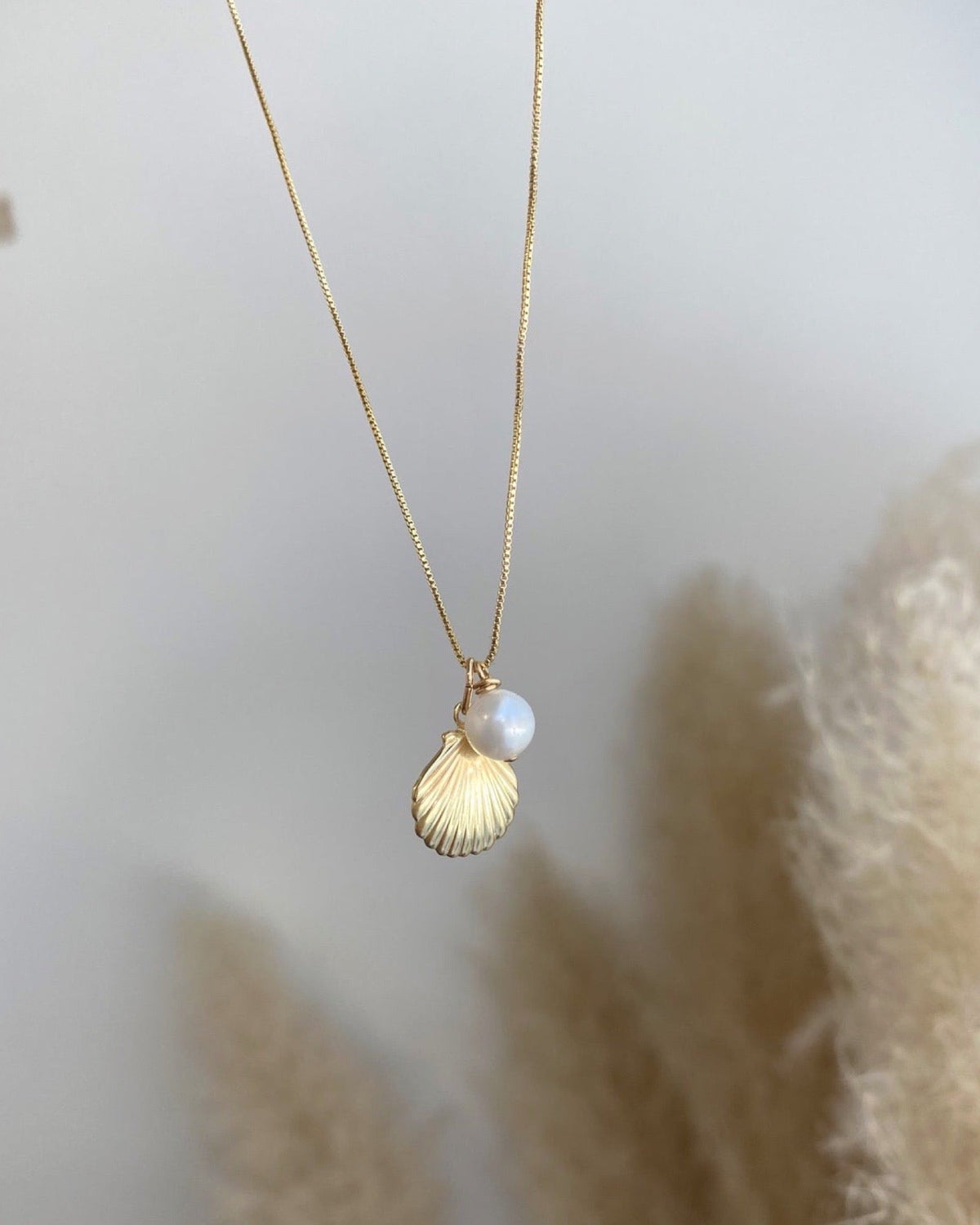 Pearl Shell Necklace