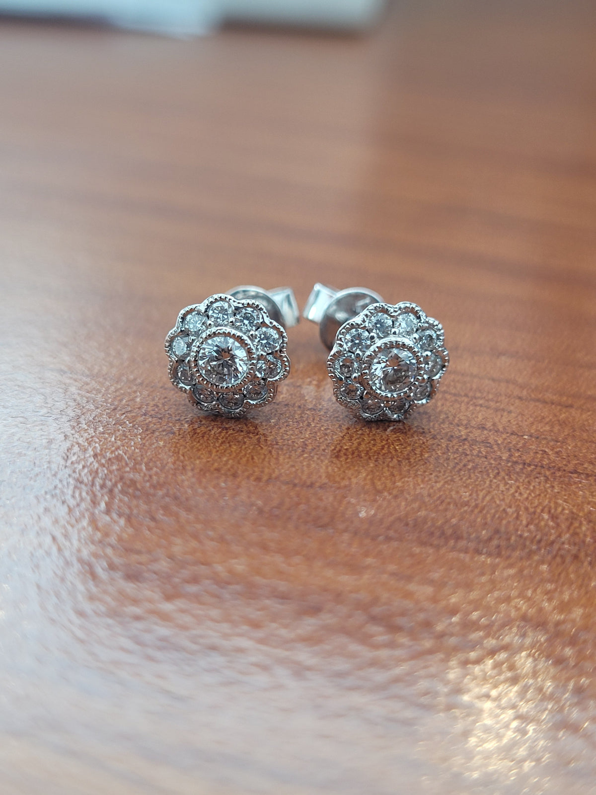 18ct Flower Diamond Milgrain Earrings